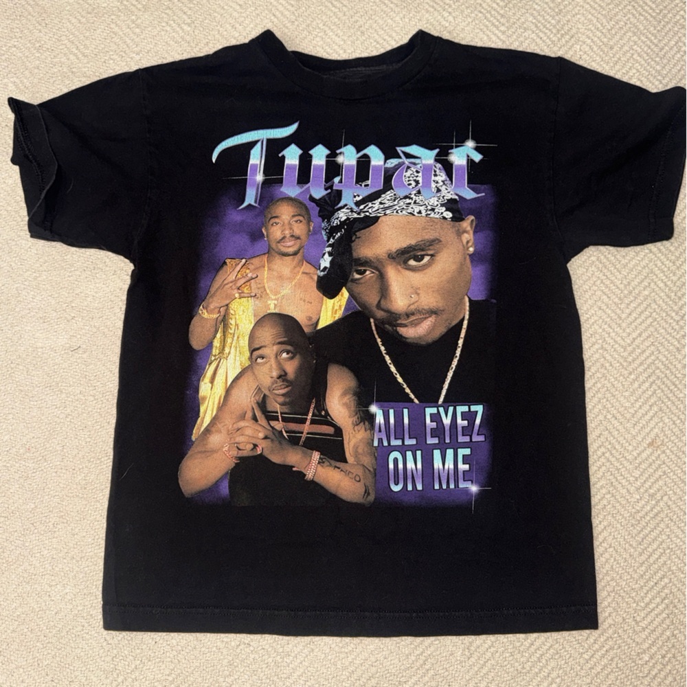 Tupac Shakur Graphic T-Shirt “All Eyez On Me” Black Rap Tee Size Sm
